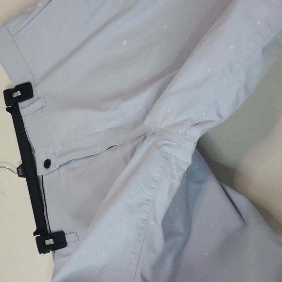 Mens Nike Standard Fit Light Blue Chino Shorts White Dots Size 42 Golf Preppy - Picture 4 of 14